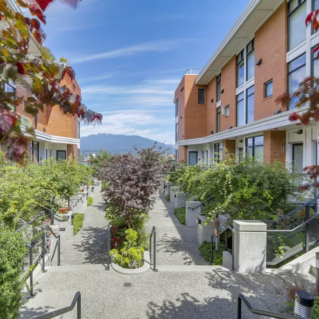 Avant in Hastings Sunrise - 2 Bedroom Townhouse For Rent in Vancouver 2973 Wall Street, Vancouver, BC