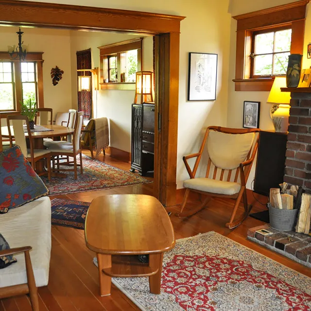 Central Lonsdale - Unfurnished, Pet Friendly, 4 Bed 1.5 Bath House For Rent at 412 East 17th, North Vancouver Central Lonsdale - Unfurnished, Pet Friendly, 4 Bed 1.5 Bath House For Rent at 412 East 17th, North Vancouver