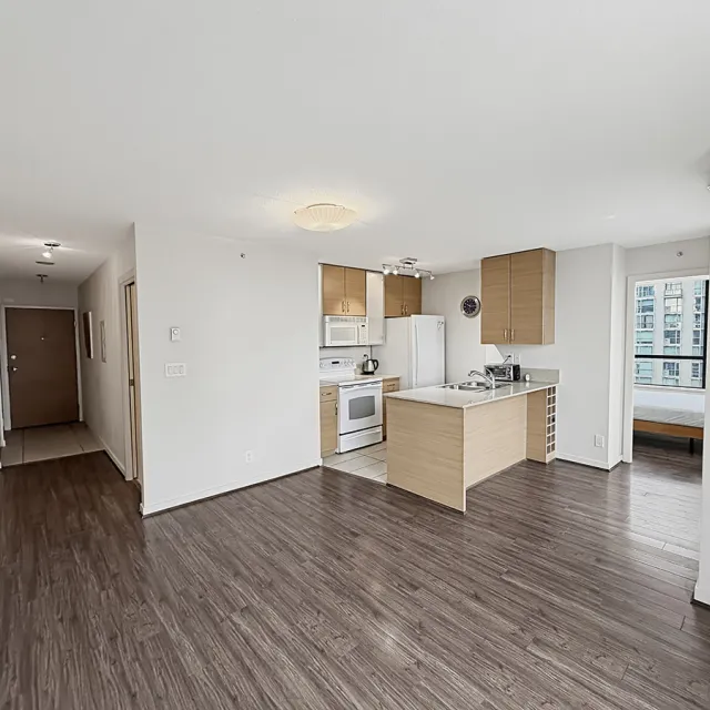 Yaletown Park in Yaletown - 1 Bedroom Apartment For Rent in Vancouver 2604 - 928 Homer Street, Vancouver, BC, V6B 1T7