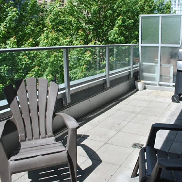 TV Towers in Downtown - 1 Bedroom Apartment For Rent in Vancouver 309 - 788 Hamilton Street, Vancouver, BC