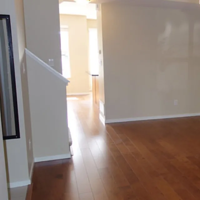 Southpointe in Edmonds - 3 Bedroom Townhouse For Rent in Burnaby 4 - 6736 Southpoint Drive, Burnaby, BC