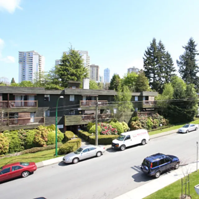 North Parc in Metrotown - 1 Bedroom Apartment For Rent in Burnaby 313 - 5655 Inman Avenue, Burnaby, BC