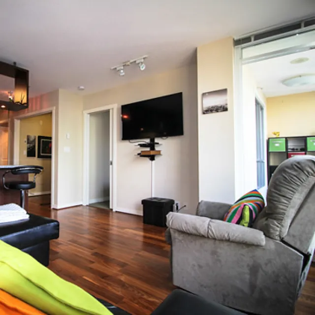 Miro in Yaletown - Furnished 1 Bedroom Apartment For Rent in Vancouver 701 - 1001 Richards Street, Vancouver, BC