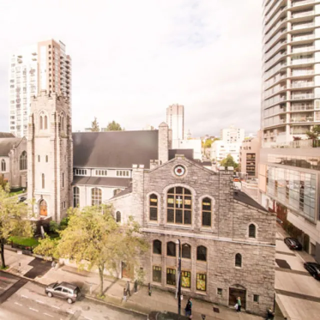 Electra in Downtown - Furnished 1 Bedroom Apartment For Rent in Vancouver 408 - 989 Nelson Street, Vancouver, BC