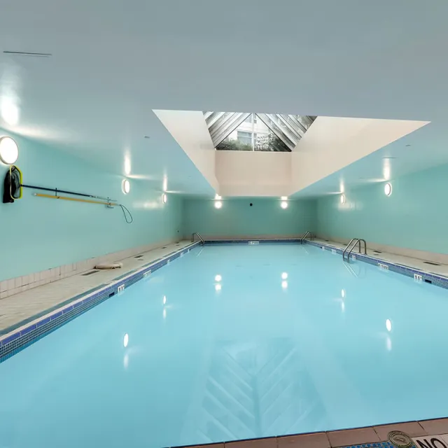 Aquarius I in Yaletown - 1 Bedroom Apartment For Rent in Vancouver 3606 - 1199 Marinaside Crescent, Vancouver, BC