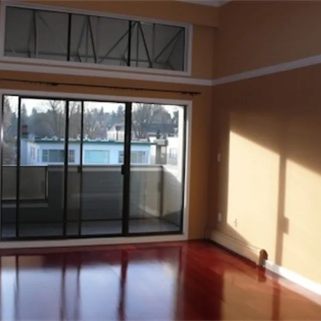 Fairview Gardens in Fairview - 1 Bedroom Penthouse For Rent in Vancouver 2885 Spruce Street, Vancouver, BC