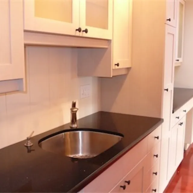 Fairview Gardens in Fairview - 1 Bedroom Penthouse For Rent in Vancouver 2885 Spruce Street, Vancouver, BC