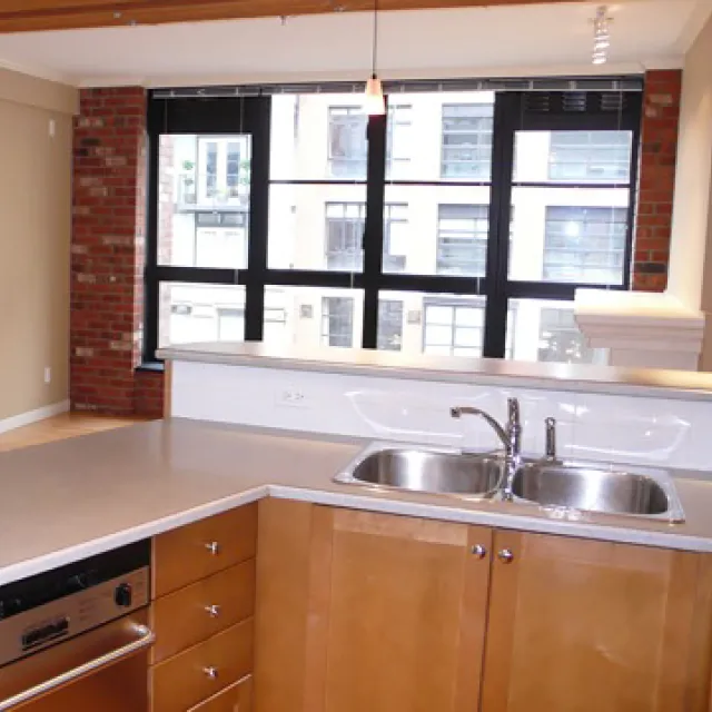 The Grafton in Yaletown - 1 Bedroom Loft For Rent in Vancouver 305 - 1238 Homer Street, Vancouver, BC