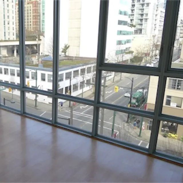 Pacific Place Landmark II in Yaletown - 2 Bedroom Apartment For Rent in Vancouver 806 - 930 Cambie Street, Vancouver, BC