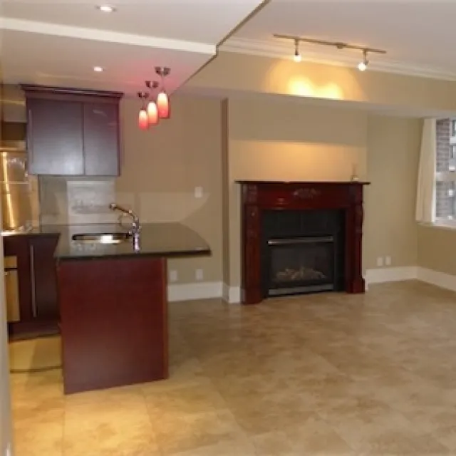 Grace in Yaletown - 1 Bedroom Apartment For Rent in Vancouver 502 - 1280 Richards Street, Vancouver, BC