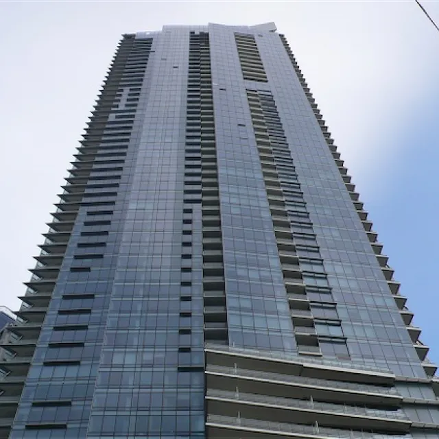 Shangri-La in Downtown - 2 Bedroom Apartment For Rent in Vancouver 5202 - 1128 West Georgia Street, Vancouver, BC