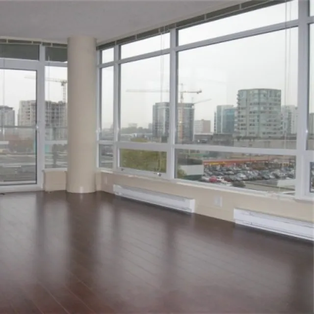 Versante in Brighouse - 2 Bedroom Apartment For Rent in Richmond 805 - 8288 Lansdowne Road, Richmond, BC