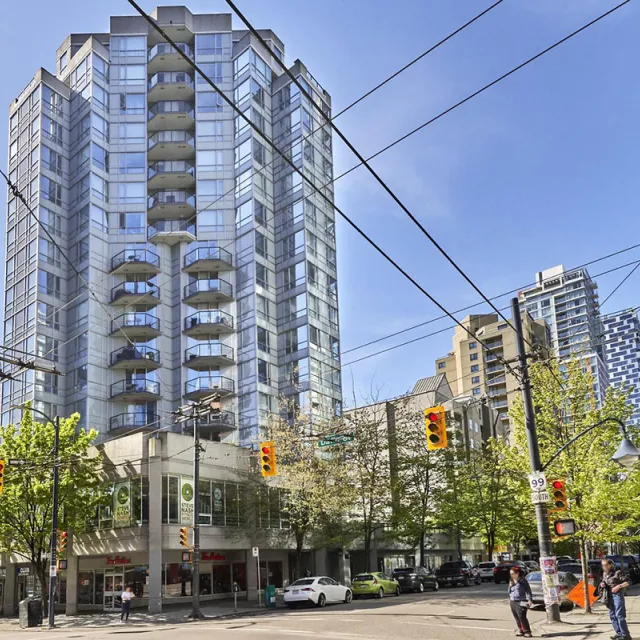 1212 Howe in Downtown - 1 Bedroom Apartment For Rent in Vancouver 1008 - 1212 Howe Street, Vancouver, BC