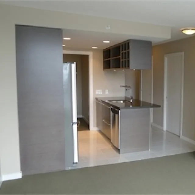 Capitol Residences in Downtown - 1 Bedroom Apartment For Rent in Vancouver 907 - 833 Seymour Street, Vancouver, BC