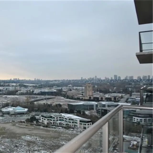 Oma in Brentwood - 2 Bedroom Apartment For Rent in Burnaby 2506 - 2355 Madison Avenue, Burnaby, BC