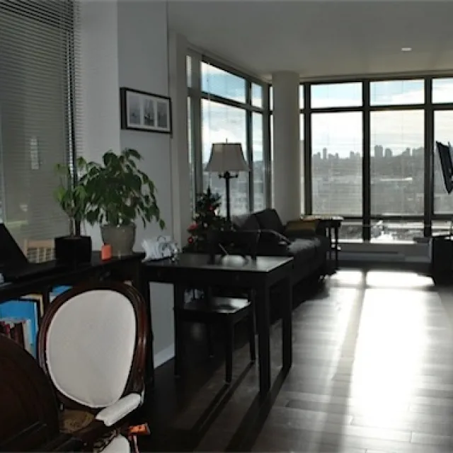 Oma in Brentwood - 2 Bedroom Apartment For Rent in Burnaby 801 - 2355 Madison Avenue, Burnaby, BC