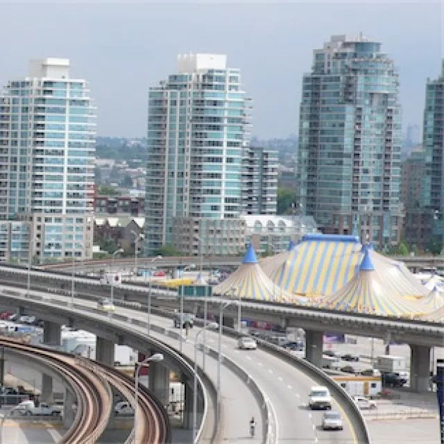 Spectrum in Downtown - 2 Bedroom Apartment For Rent in Vancouver 908 - 602 Citadel Parade, Vancouver, BC