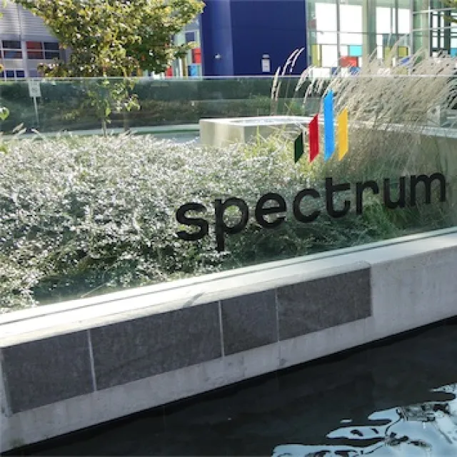 Spectrum in Downtown - 2 Bedroom Apartment For Rent in Vancouver 902 - 131 Regiment Square, Vancouver, BC