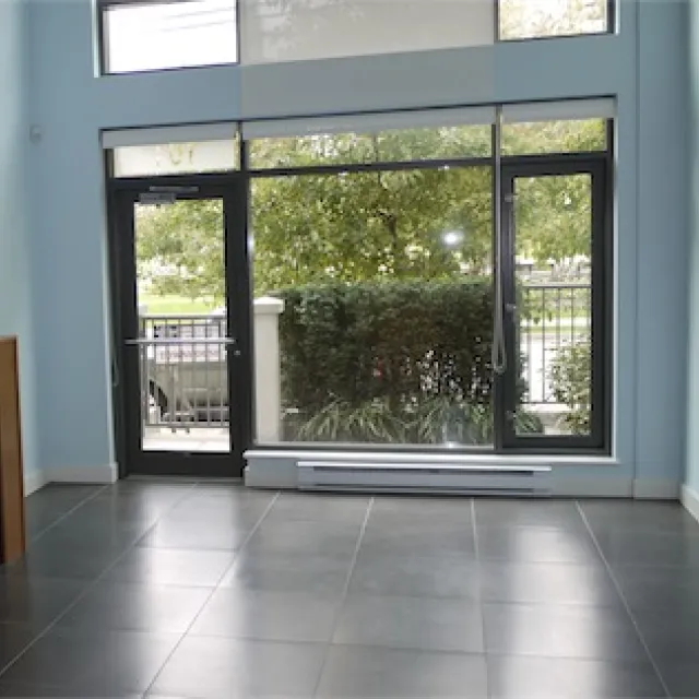 Park Lofts in Yaletown - 2 Bedroom Townhouse For Rent in Vancouver 101 - 1168 Richards Street, Vancouver, BC