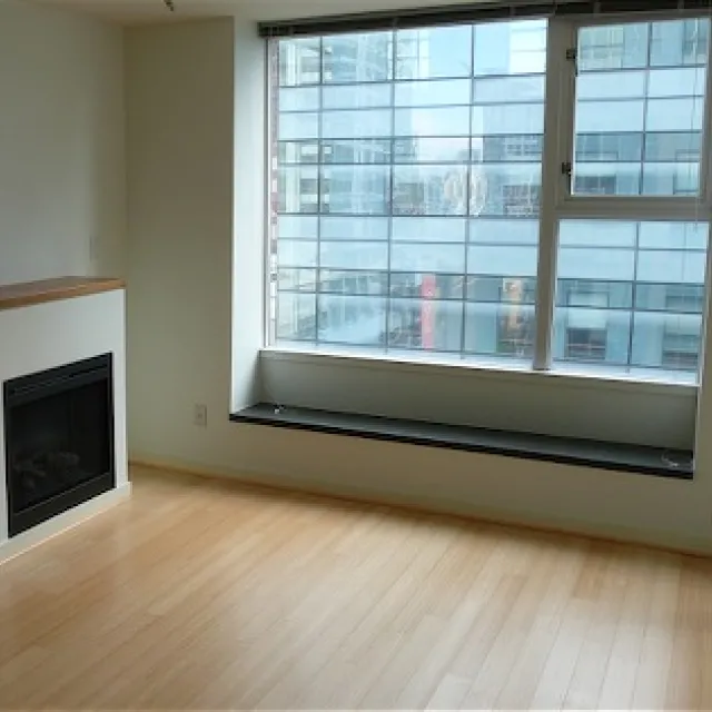 L'aria in Downtown - 1 Bedroom Apartment For Rent in Vancouver 1005 - 822 Seymour Street, Vancouver, BC