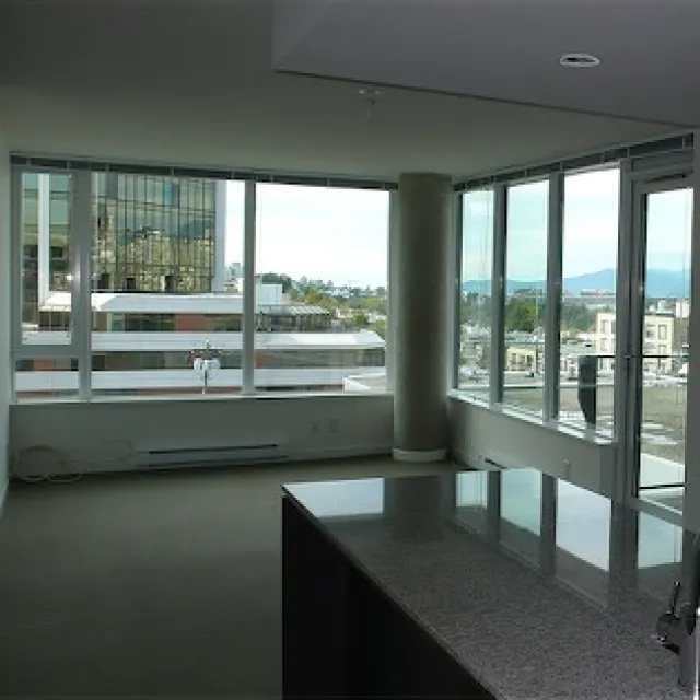 Crossroads in Fairview - 2 Bedroom Apartment For Rent in Vancouver 608 - 522 West 8th Avenue, Vancouver, BC