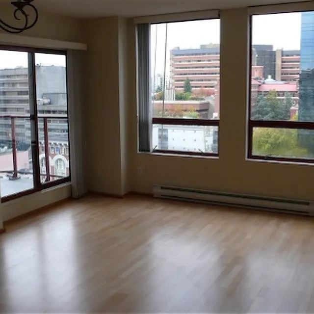 Imperial Tower in Downtown - 2 Bedroom Apartment For Rent in Vancouver 1104 - 811 Helmcken Street, Vancouver, BC