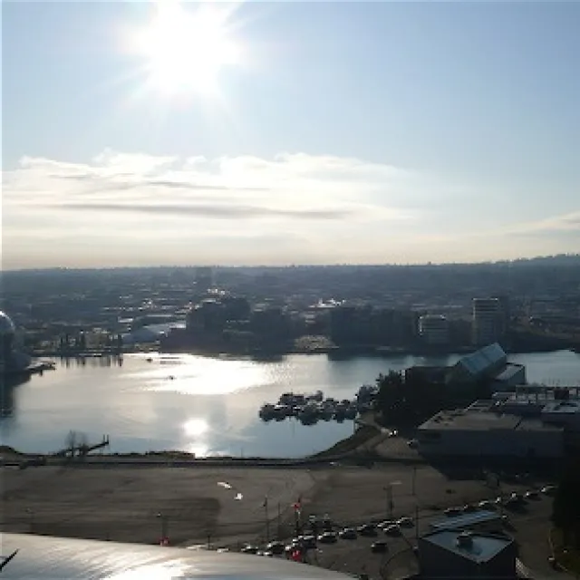 Spectrum in Downtown - 1 Bedroom Apartment For Rent in Vancouver 2503 - 131 Regiment Square, Vancouver, BC