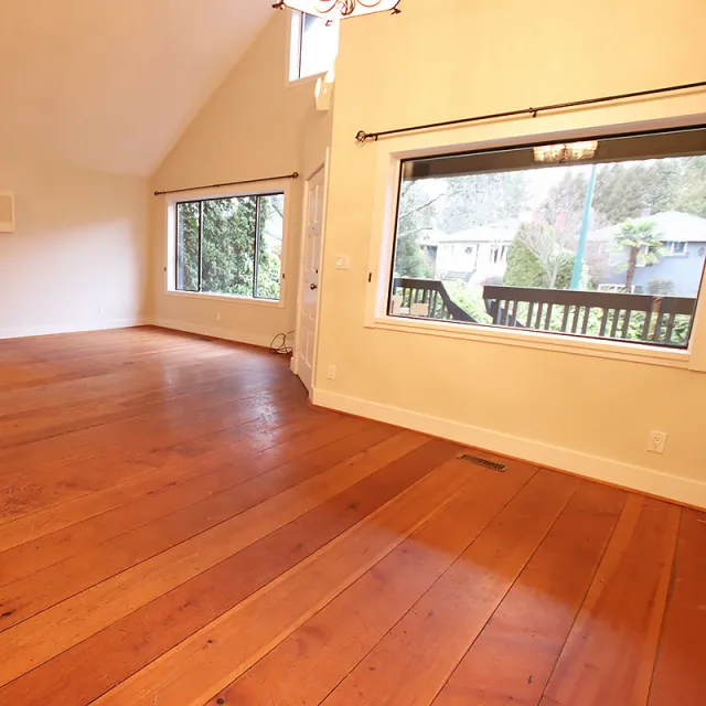 Kerrisdale - 4 Bedroom House For Rent in Vancouver at 2646 West 42nd Avenue, Vancouver, BC, V6N 3G5