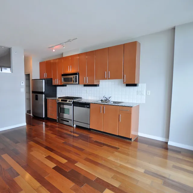 Landing at The Pier in Lower Lonsdale - 1 Bedroom Apartment For Rent in North Vancouver 606 - 100 East Esplanade, North Vancouver, BC