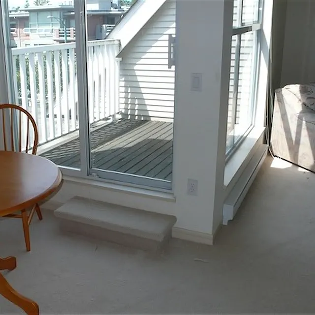 Avanti in Kitsilano - 2 Bedroom Apartment For Rent in Vancouver 309 - 3150 West 4th Avenue, Vancouver, BC