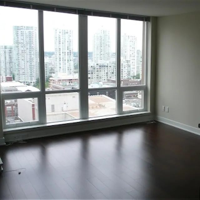 Donovan in Yaletown - 1 Bedroom Apartment For Rent in Vancouver 1608 - 1055 Richards Street, Vancouver, BC