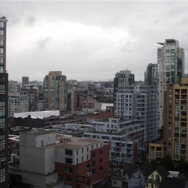 Miro in Yaletown - 1 Bedroom Apartment For Rent in Vancouver 1604 - 1001 Richards Street, Vancouver, BC
