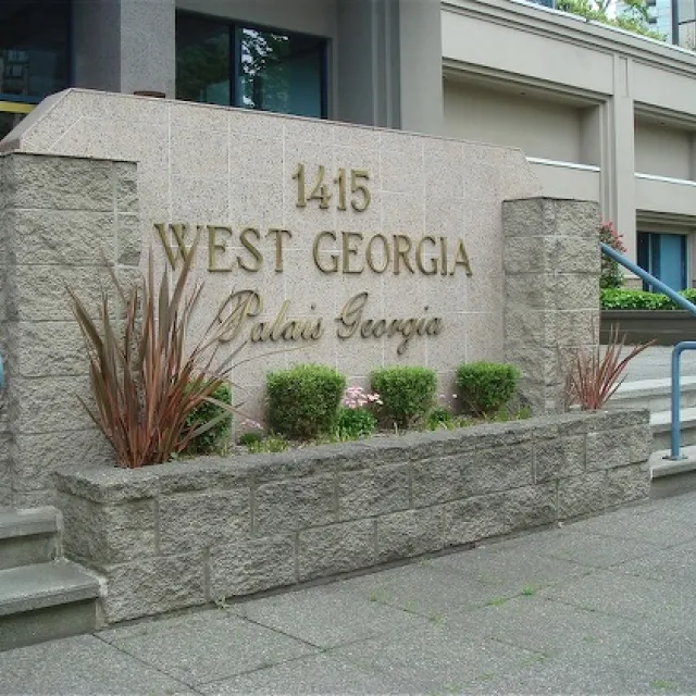 Palais Georgia in Coal Harbour - 2 Bedroom Apartment For Rent in Vancouver 1101 - 1415 West Georgia Street, Vancouver, BC