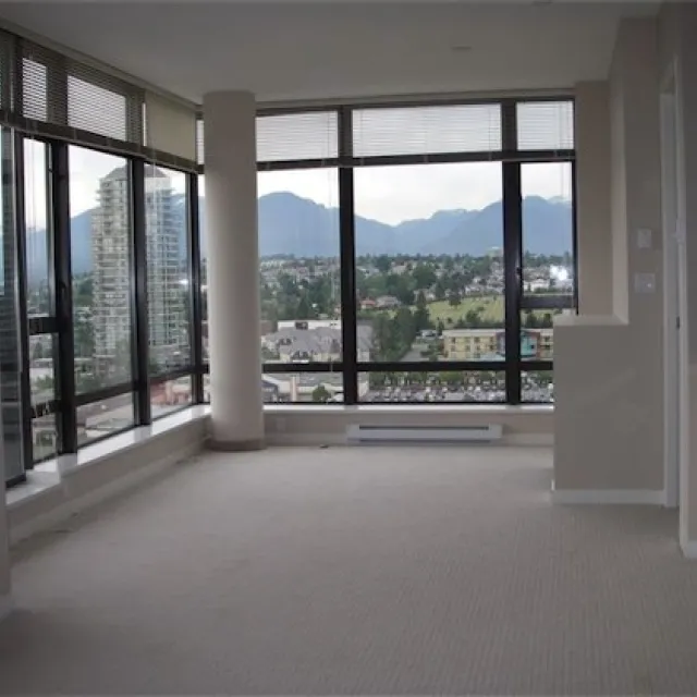 Oma 2 in Brentwood - 2 Bedroom Apartment For Rent in Burnaby 1901 - 4250 Dawson Street, Burnaby, BC