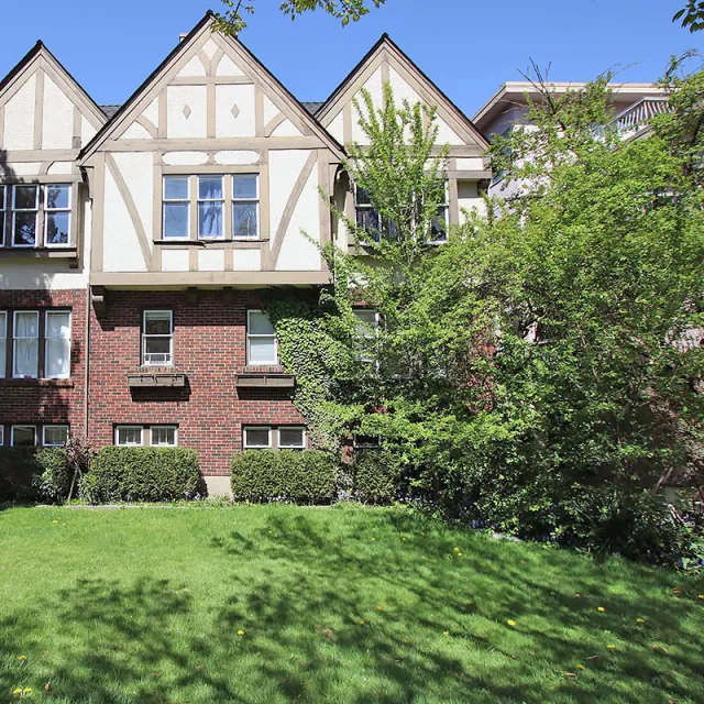 Devon Manor in Fairview - Unfurnished, Pet Friendly, 2 Bed 1 Bath Apartment For Rent at 4 - 1255 West 12th, Vancouver, V6H 1L9 Devon Manor in Fairview - Unfurnished, Pet Friendly, 2 Bed 1 Bath Apartment For Rent at 4 - 1255 West 12th, Vancouver, V6H 1L9