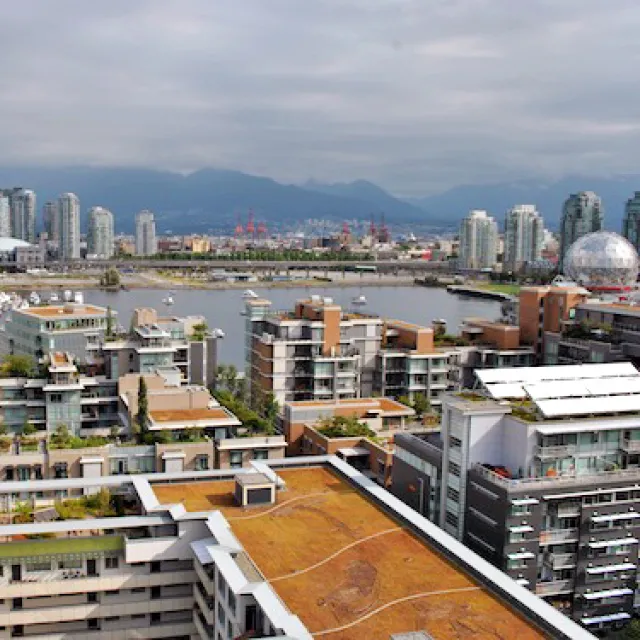 Wall Centre False Creek in Olympic Village - 2 Bedroom Penthouse For Rent in Vancouver 1701 - 168 West 1st Avenue, Vancouver, BC