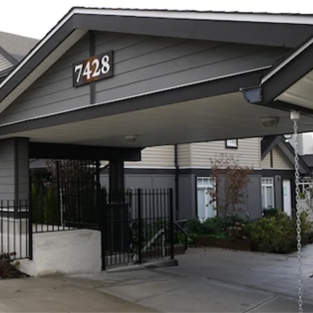 Kingsgate Gardens in Edmonds - 2 Bedroom Townhouse For Rent in Burnaby 40 - 7428 14th Avenue, Burnaby, BC