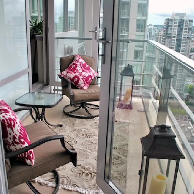 Vita in Yaletown - 2 Bedroom Apartment For Rent in Vancouver 2601 - 565 Smithe Street, Vancouver, BC