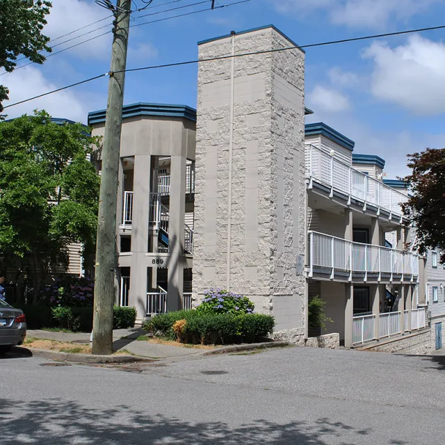 Parkview Terrace in Fairview - 2 Bedroom Apartment For Rent in Vancouver 309 - 889 West 7th Avenue, Vancouver, BC