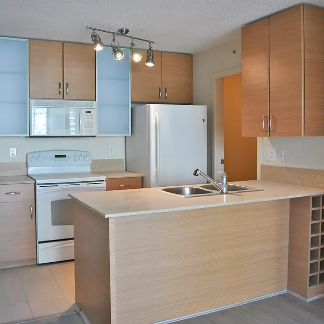 Yaletown Park in Yaletown - 1 Bedroom Apartment For Rent in Vancouver 1601 - 977 Mainland Street, Vancouver, BC