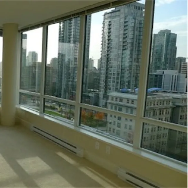 Richards in Downtown - 2 Bedroom Apartment For Rent in Vancouver 1403 - 1088 Richards Street, Vancouver, BC