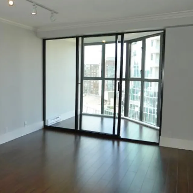 Century Tower in Downtown - 1 Bedroom Apartment For Rent in Vancouver 1203 - 789 Drake Street, Vancouver, BC