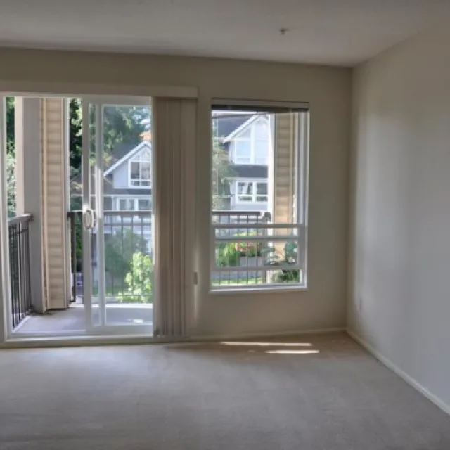 Highgate in Lynn Valley - Unfurnished, 2 Bed 1 Bath Apartment For Rent at 202 - 1150 East 29th, North Vancouver Highgate in Lynn Valley - Unfurnished, 2 Bed 1 Bath Apartment For Rent at 202 - 1150 East 29th, North Vancouver