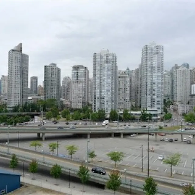 Mariner in Yaletown - 1 Bedroom Apartment For Rent in Vancouver 1001 - 918 Cooperage Way, Vancouver, BC