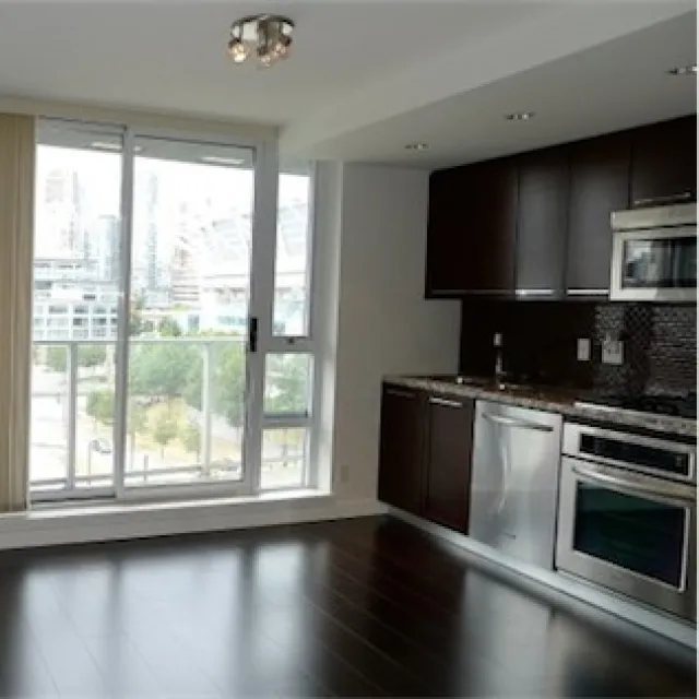 Mariner in Yaletown - 1 Bedroom Apartment For Rent in Vancouver 1001 - 918 Cooperage Way, Vancouver, BC