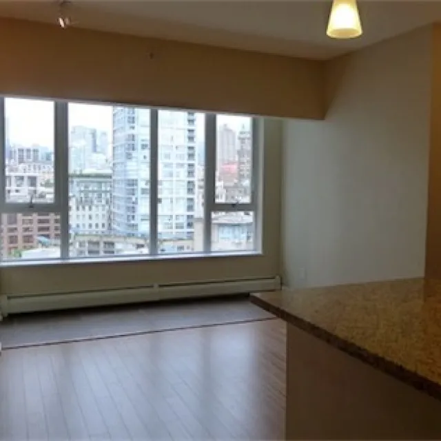 Firenze in Downtown - 1 Bedroom Apartment For Rent in Vancouver 1707 - 688 Abbott Street, Vancouver, BC