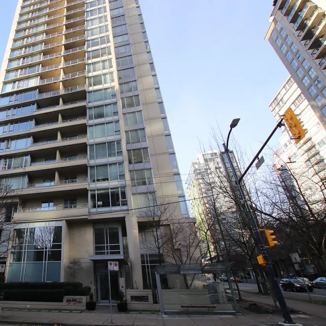 Miro in Yaletown - 1 Bedroom Apartment For Rent in Vancouver 1701 - 1001 Richards Street, Vancouver, BC