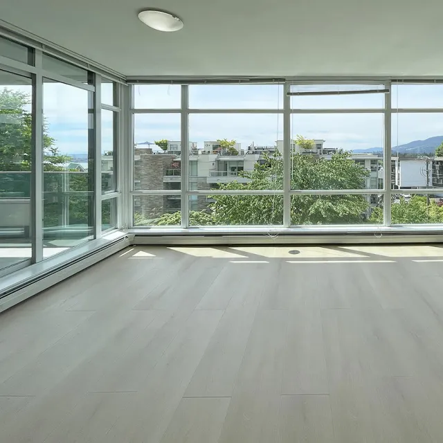 Vista Place in Central Lonsdale - 2 Bedroom Apartment For Rent in North Vancouver 405 - 1320 Chesterfield Avenue North, North Vancouver, BC, V7M 0A6