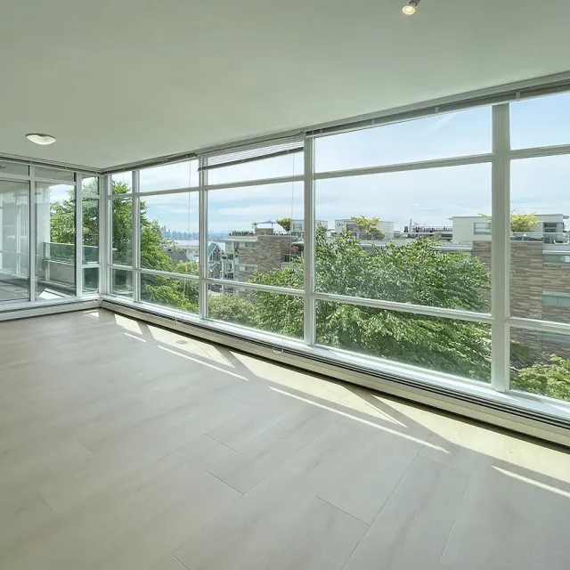 Vista Place in Central Lonsdale - 2 Bedroom Apartment For Rent in North Vancouver 405 - 1320 Chesterfield Avenue North, North Vancouver, BC, V7M 0A6