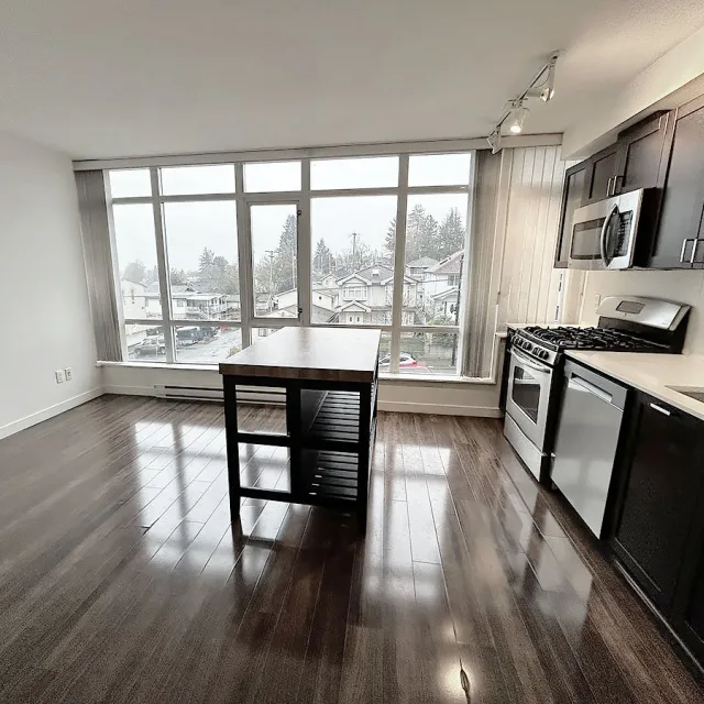 2300 Kingsway in Renfrew Collingwood - 1 Bedroom Apartment For Rent in Vancouver 208 - 4818 Eldorado Mews, Vancouver, BC